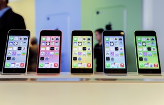 LTE w Play na iPhony i iPady: operator przekonuje do tego Apple