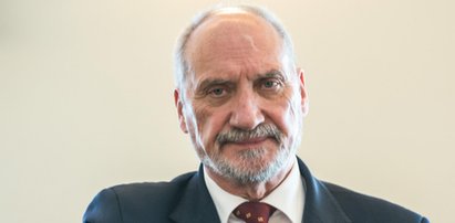 Macierewicz: dzięki komisji wiemy o dwóch katastrofach Tu-154