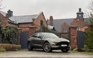 Aston Martin DBX – szczególnie dla tych, którzy SUV-ami dotąd gardzili