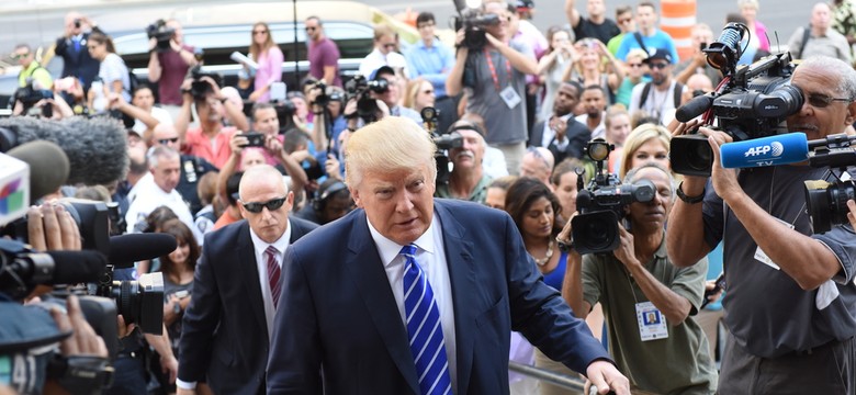 Trump przegrał pierwszą debatę z Clinton. "Zalazła mu za skórę". OCENY KOMENTATORÓW