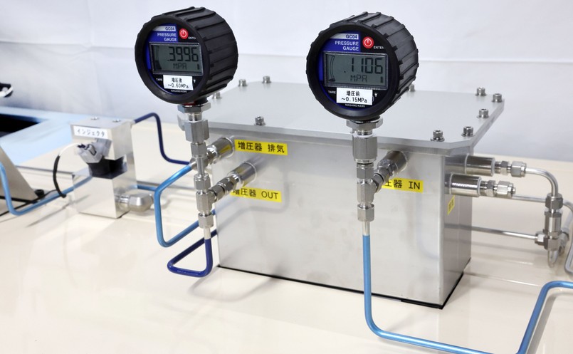 Toyota pracuje nad technologiami wykorzystania odparowanego wodoru w silnikach spalinowych