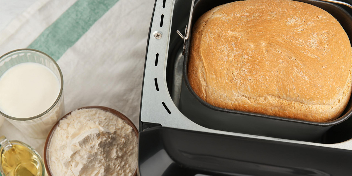 Wykonaj własny chleb i bułki. Sprawdź niedrogie wypiekacze