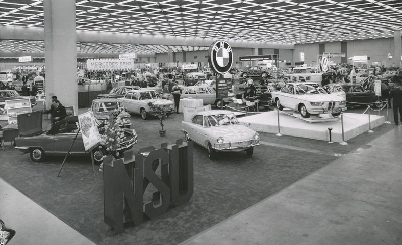 Salon samochodowy w Detroit (1965)