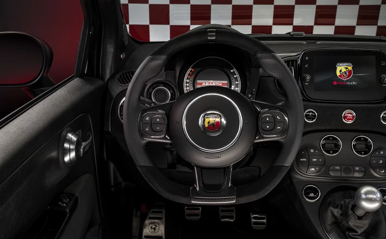 Abarth 695 75 Anniversario