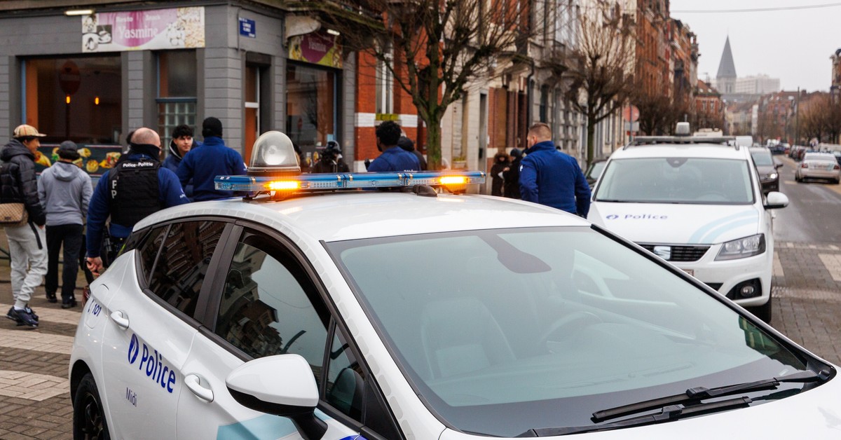 Strefa wojny w Brukseli. Pierwsza ofiara śmiertelna strzelanin w stolicy Belgii