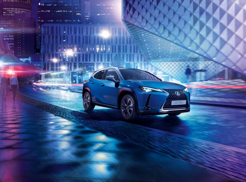 Elektryczny Lexus UX 300E