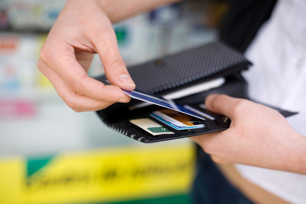 Płatności kartą nie wykluczają zwolnienia z kas fiskalnych