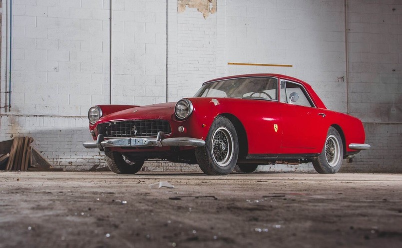 1960 Ferrari 250 GT Coupe Series II by Pinin Farina