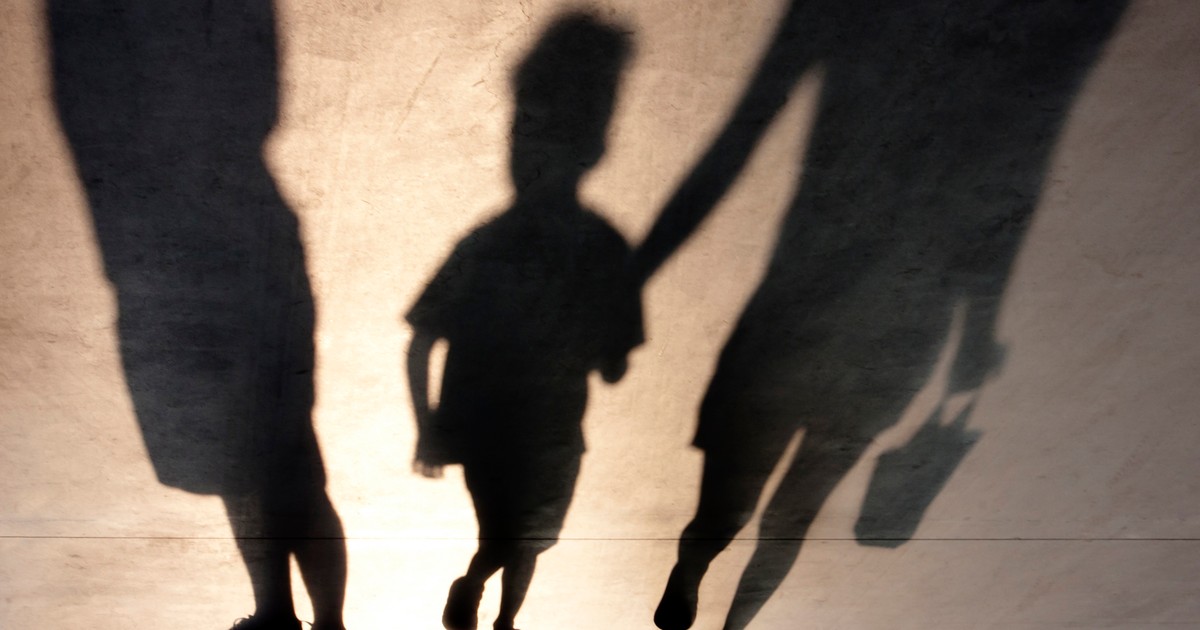 "Chłopaki nie płaczą" robi krzywdę. Jak budować odporność psychiczną u dzieci?