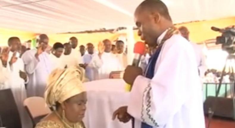 Mbaka praying for Patience Jonathan in November