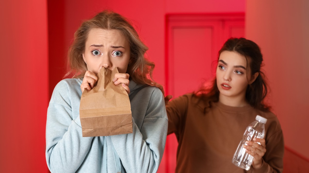 Ako je reakcija na stres intenzivna, može da dovede do napada panike