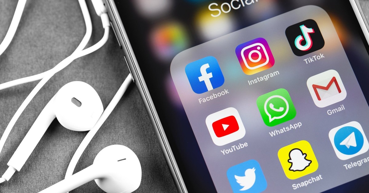 FG orders Twitter, Instagram others to delete porn posts within 24 hours - Vimarsana News