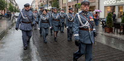 Legiony Piłsudskiego na Piotrkowskiej w Łodzi