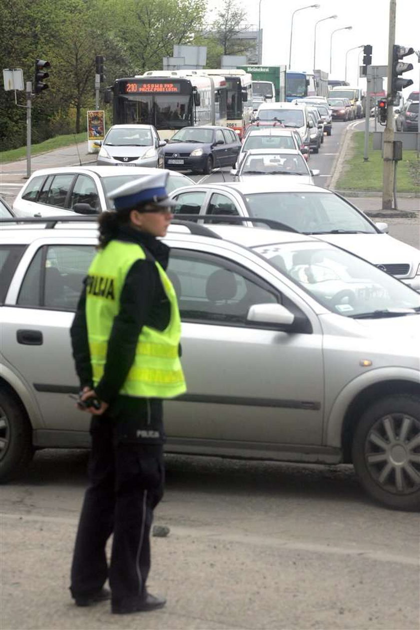 PROTEST PRACOWNIKOW GRUPY ENERGETYCZNJ