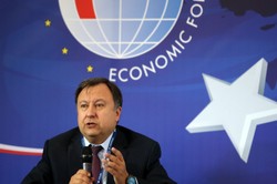 Co z uzbrojeniem dla Ukrainy? Zamęt po słowach Morawieckiego