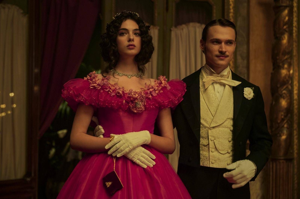 Kadr z netfliksowej ekranizacji "Lamparta" z 2025 r.