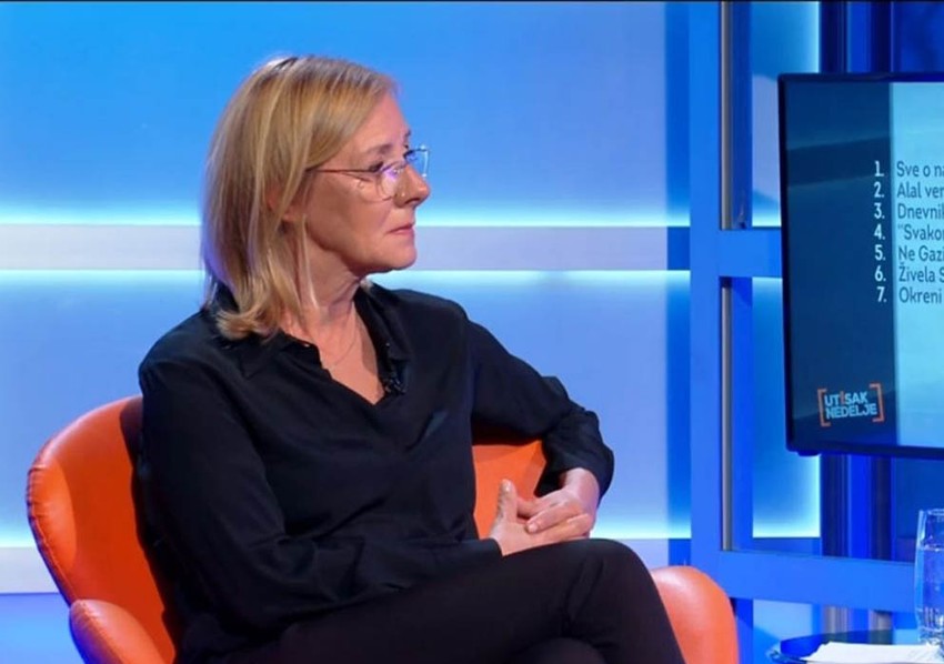 "Pogledaj se, Olja, idu ti suze", rekao je Sofijin tata Olji Bećković