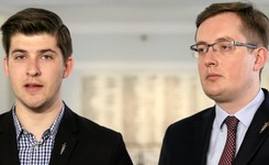 Narodowcy chcą delegalizacji PO i Nowoczesnej. 'Non stop naruszają przepisy istniejącej w Polsce konstytucji'