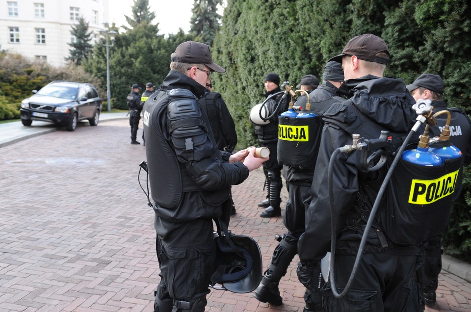 "Solidarność" protestuje przed Sejmem