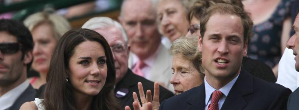 Książę William i jego żona Catherine zasiedli w loży królewskiej na trybunach kortu centralnego, by oglądać spotkanie Brytyjczyka Andy'ego Murray'a z Francuzem Richardem Gasquetem.