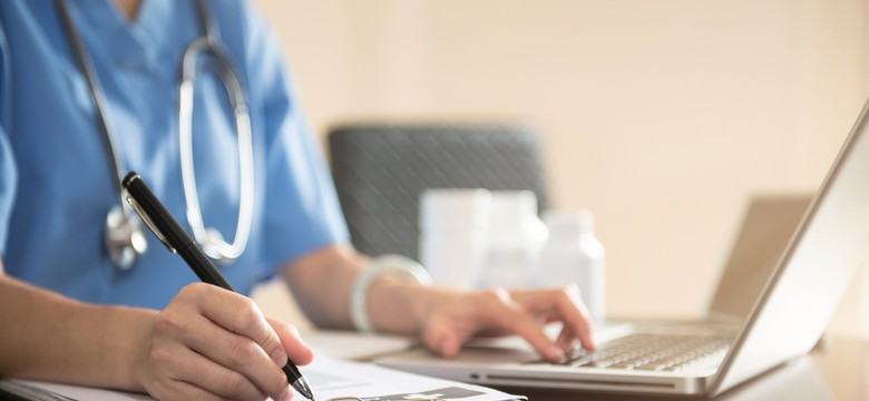 Problem z receptami na darmowe leki.  Rzecznik Praw Obywatelskich interweniuje