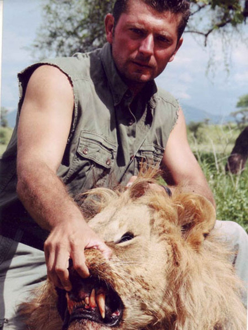 Veruje se da je Miroslav Miki Kurak u bekstvu negde u Africi