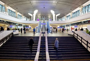 Miliard złotych na rewitalizację polskich dworców. Program obejmie 200 z nich