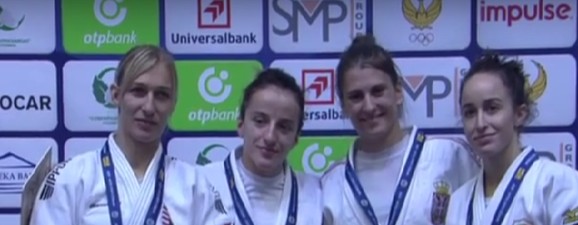 Na slici su: Eva Černovicki, Distria Krasnići, Milica Nikolić i Žoana Diogo