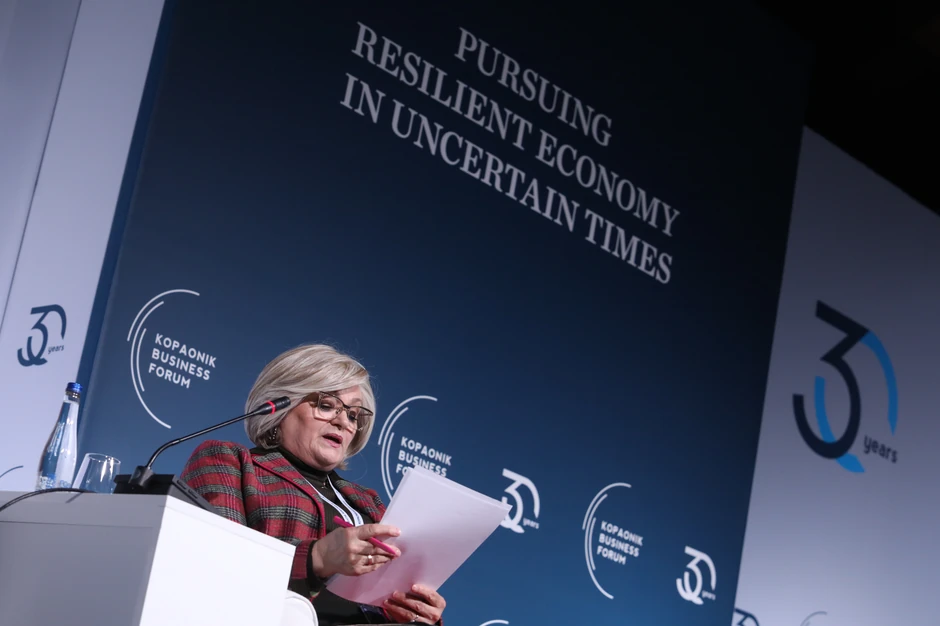 Jorgovanka Tabaković