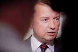 PiS da jeszcze Tuskowi porządzić. Wniosek o wotum odłożony