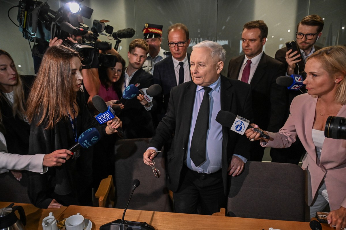 Jarosław Kaczyński, Rafał Bochenek
