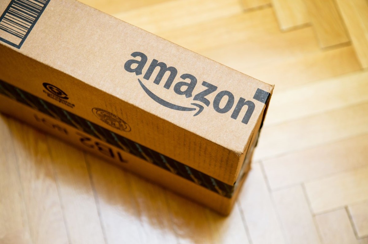 Przesyłka od Amazon... bez opakowania? Algorytmy w służbie środowisku