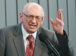 Bartoszewski: Kaczyński jak pijak w autobusie