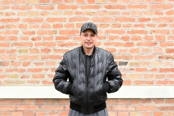 "SA MNOM JE TEŠKO, PUN SAM MANA I NEMIRA" Marko Janketić iskreno o supruzi i braku: "Kroz porodicu sam shvatio da ja nisam centar sveta"