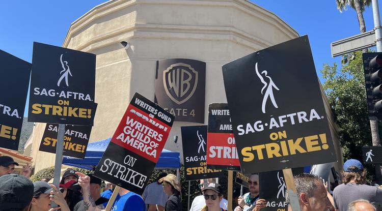 Forgatókönyvírók sztrájkja az Egyesült Államokban