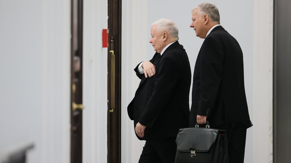 Prezes PiS Jarosław Kaczyński i poseł Marek Suski