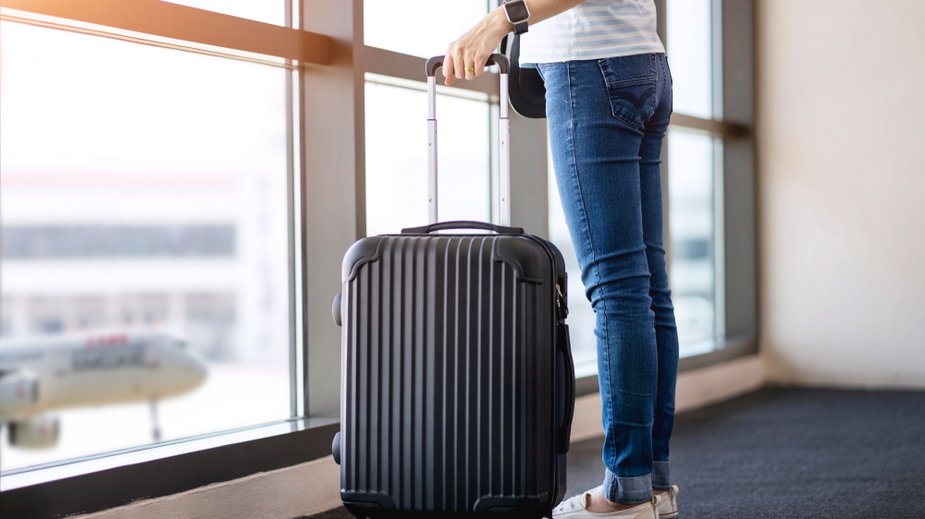 Twarde walizki idealne w podróży 