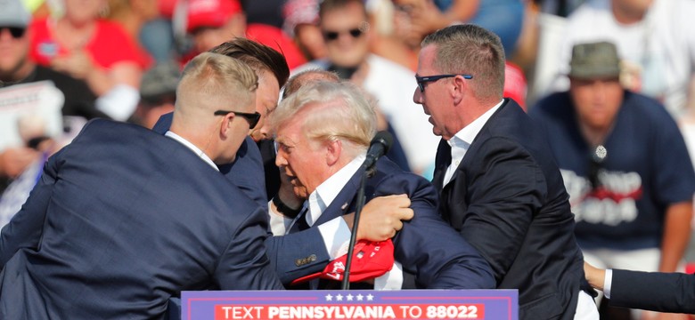 Zamach na Donalda Trumpa. Oto najbardziej popularne teorie spiskowe
