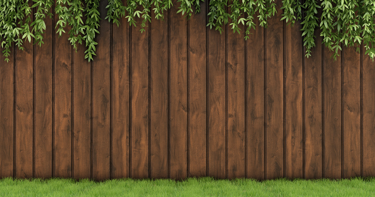 Ogrodzenie drewniane w nowoczesnym stylu – jak zrobić? - Dom