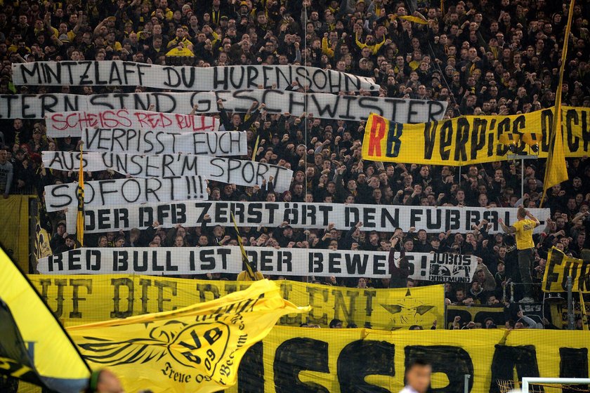 Kibice Borussii Dortmund zaatakowali fanów RB Lipsk