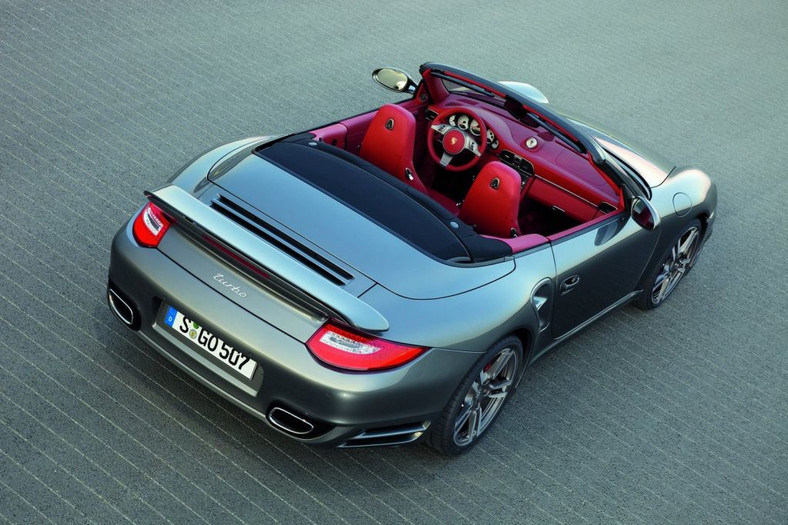 Porsche 911 Turbo - Nowy silnik dla wersji coupe i cabrio