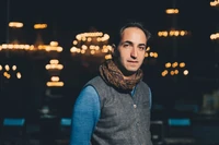 Oto nowy dyrektor muzyczny Opery Narodowej. Był dyrygentem głośnego projektu Mariny Abramović