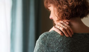 Pierwsze zwiastuny menopauzy. Po czym poznać, że nadchodzi? 