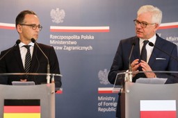 Czaputowicz: Trzeba rozmawiać z Niemcami na temat reparacji