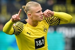 Borussia tymczasowym liderem Bundesligi. Haaland uciekł 'Lewemu'