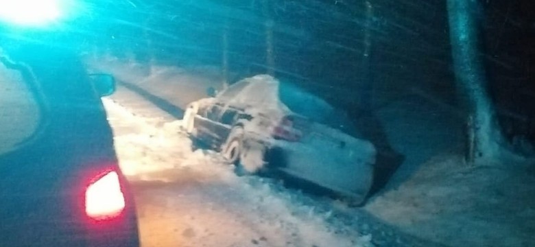 16-latek skończył w rowie. Chciał zaimponować młodszej koleżance