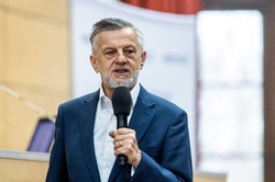 Zybertowicz: Ostrzeżenie przed pandemią nie było jedynym sygnałem o zagrożeniu