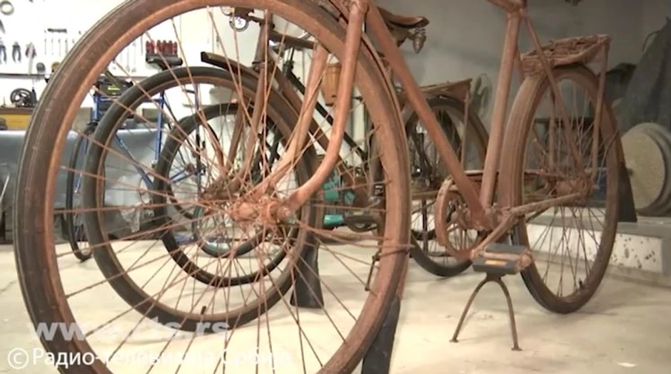 Biciklovi Dušana Miljkovića i Petra Zečevića