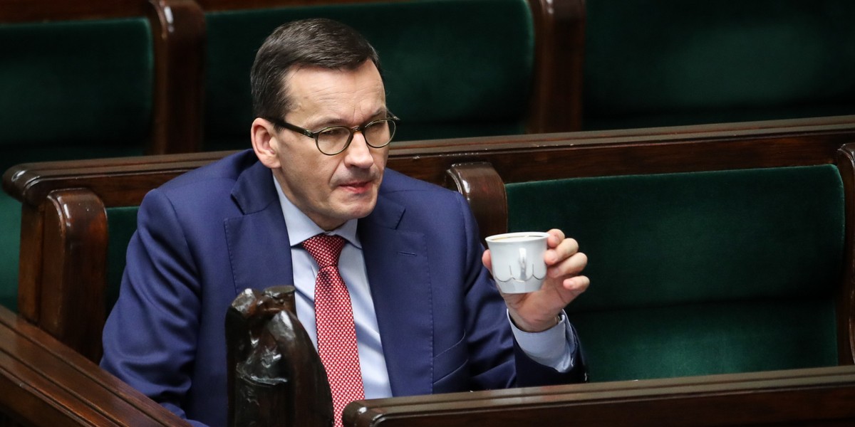 Zawieszenie działalności gospodarczej zapobiega wpadnięciu przez firmę w pętlę kłopotów i jej upadkowi. W kwietniu zawieszono lub zlikwidowano 32 tys. przedsiębiorstw.