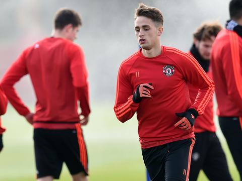 Real Sociedad San Sebastian złożył ofertę za Adnana Januzaja - Onet.pl